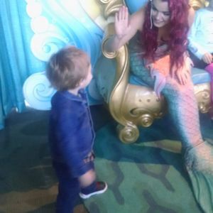 Meet your Posher, Barry